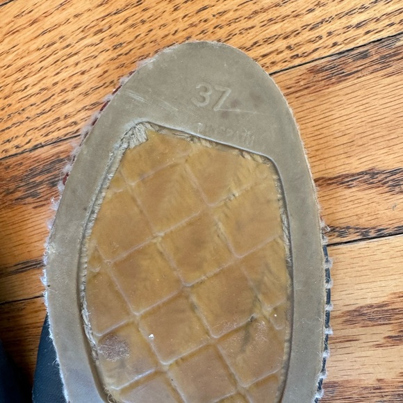 Auth Chanel Lambskin Leather Espadrilles Size 37 - Picture 3 of 6